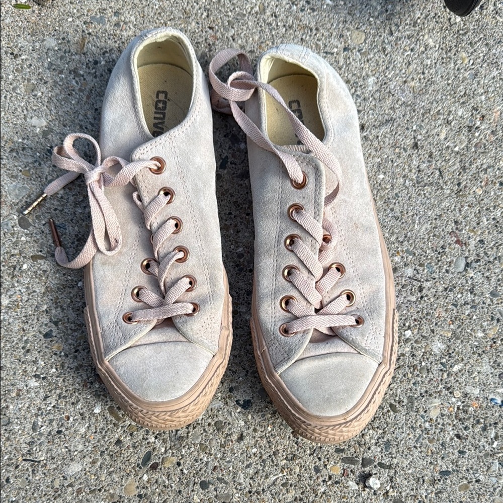 Converse Women’s Light Pink Suede Low-Top Sneakers